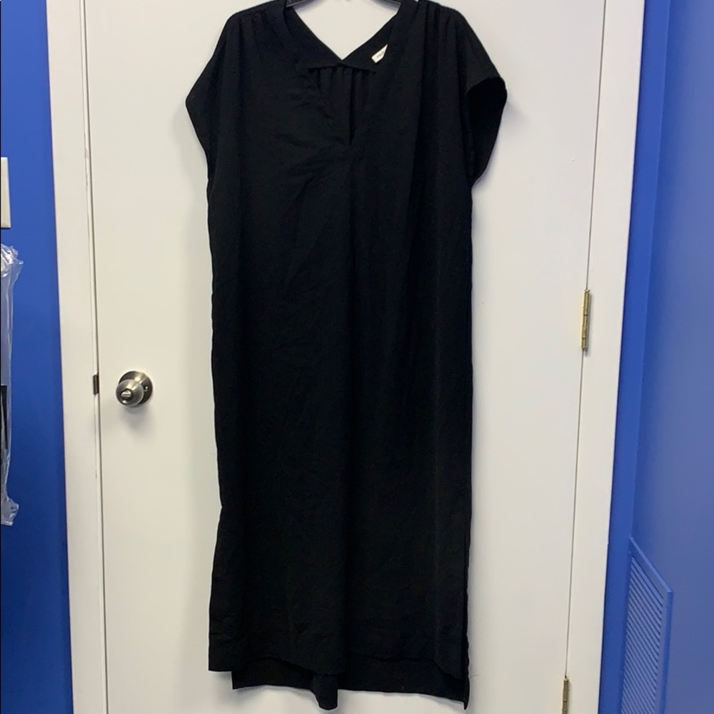 Prologue V neck dress